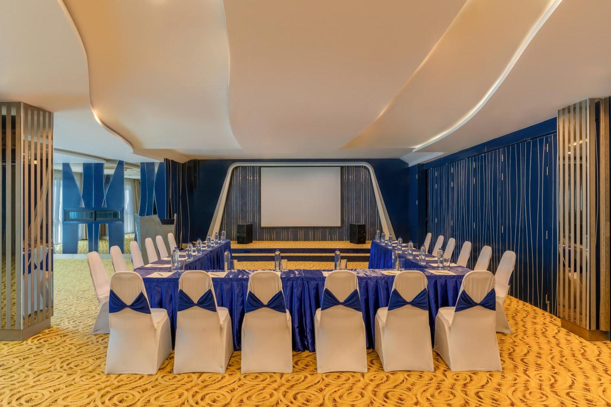 Blue Boat Design Hotel Pattaya Buitenkant foto