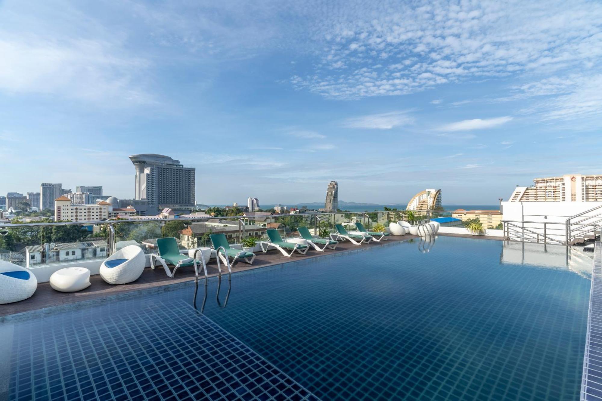 Blue Boat Design Hotel Pattaya Buitenkant foto